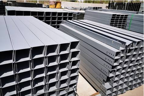 点击进入看图评论 铝合金桥架图片对比