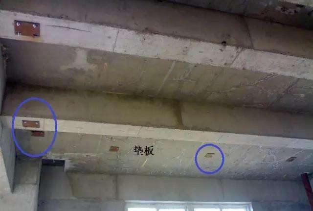 电缆桥架垫板固定