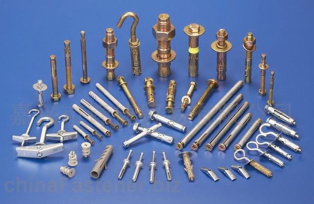 学会这两招，空心砖轻松打住膨胀螺丝