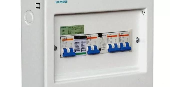 家用配电箱如何配置？家庭配电箱标准配置图解
