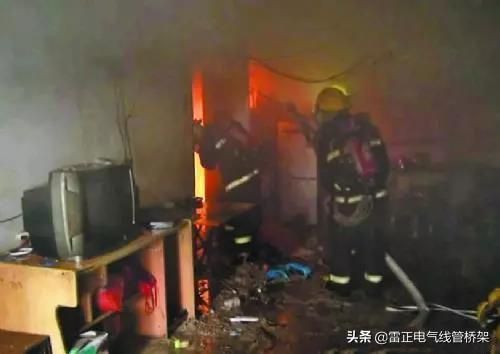 如果您家里的灯突然不亮了，你会怎么做？现在让我们来学习一下