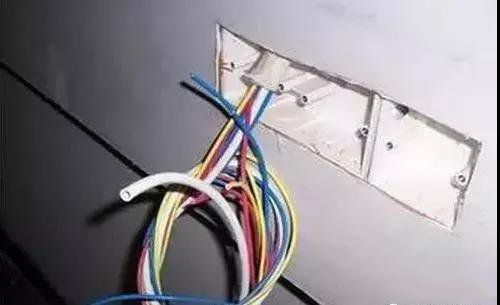 家具电路改造装修工程，下面的坑你遇上几个？