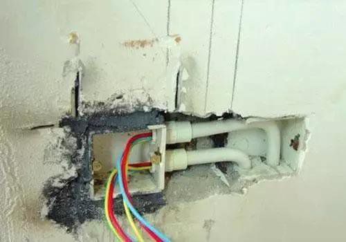 教你电线如何穿管， 学会这几招轻松上手！