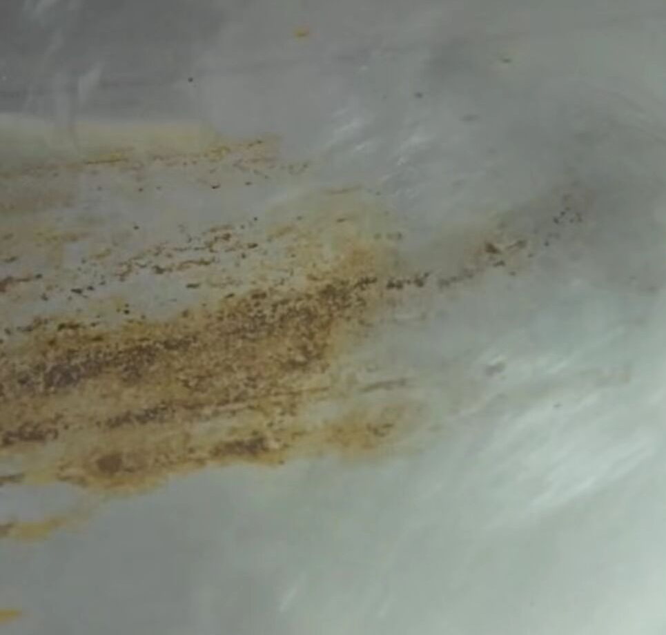 导致不锈钢桥架腐蚀的因素有哪些？