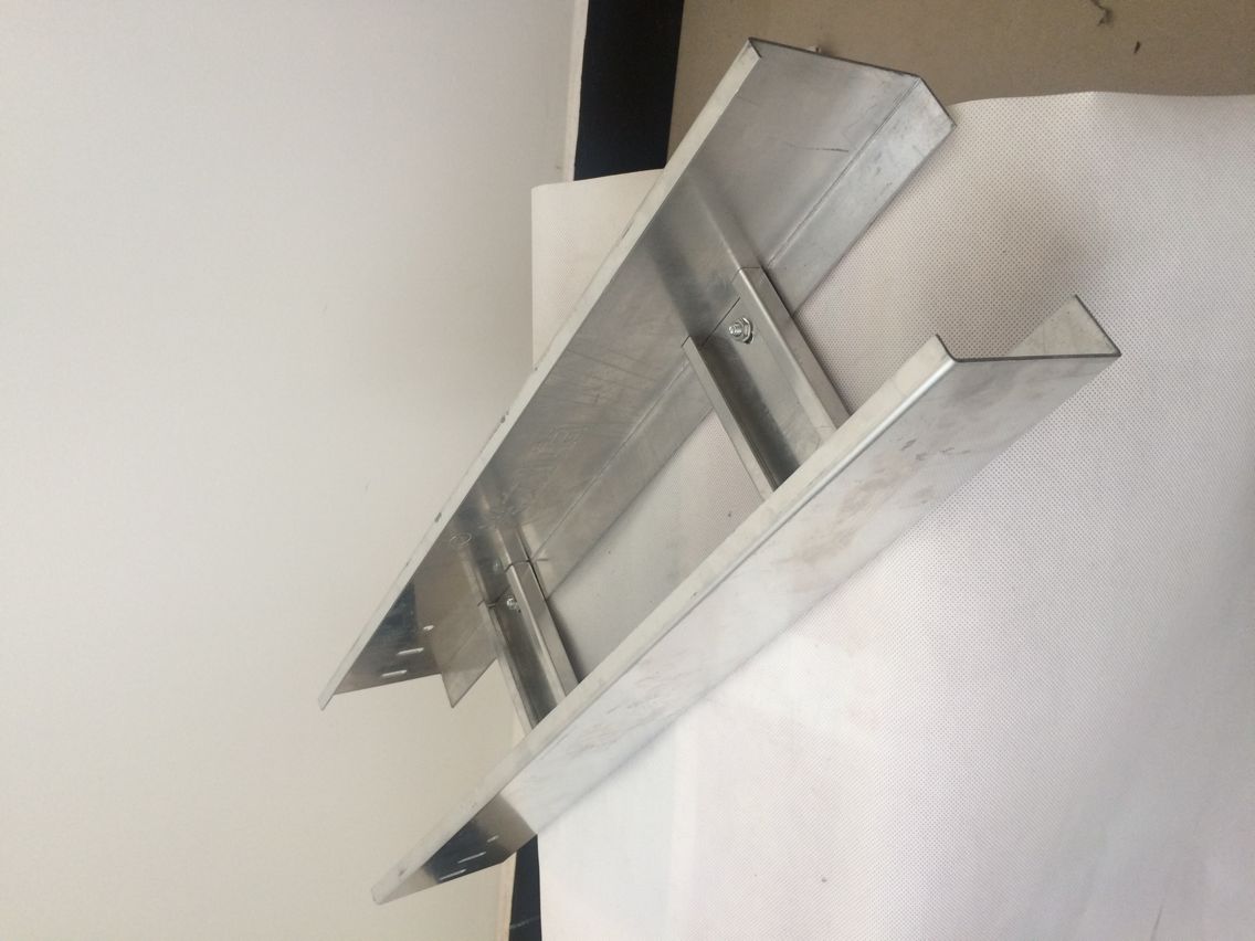 铝合金电缆桥架的材质有什么