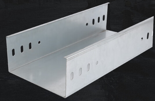 铝合金线槽是否要接地线呢