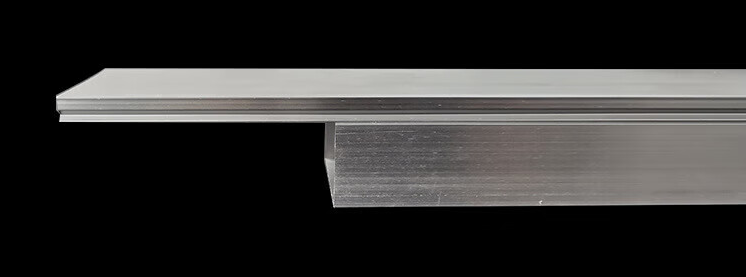 铝合金线槽和不锈钢线槽的区别