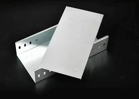 室外电缆桥架盖板有什么要求