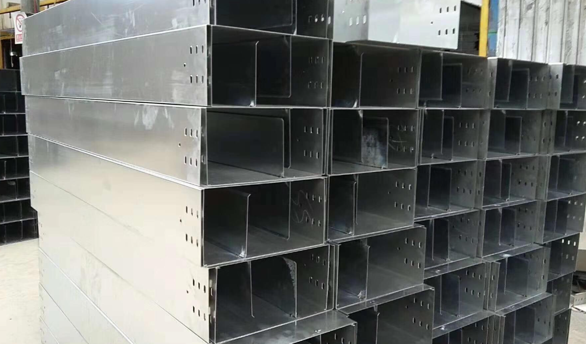 钢制桥架和镀锌桥架的区别在哪