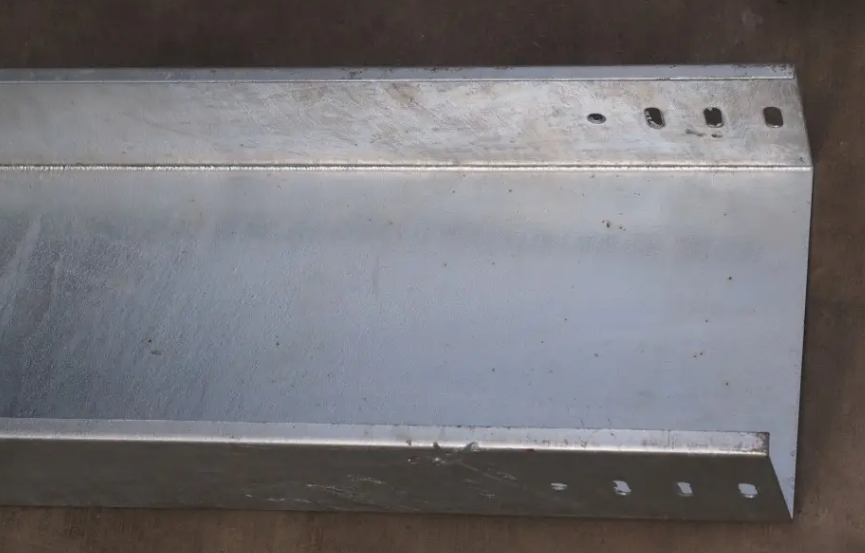 电缆桥架被腐蚀怎么办