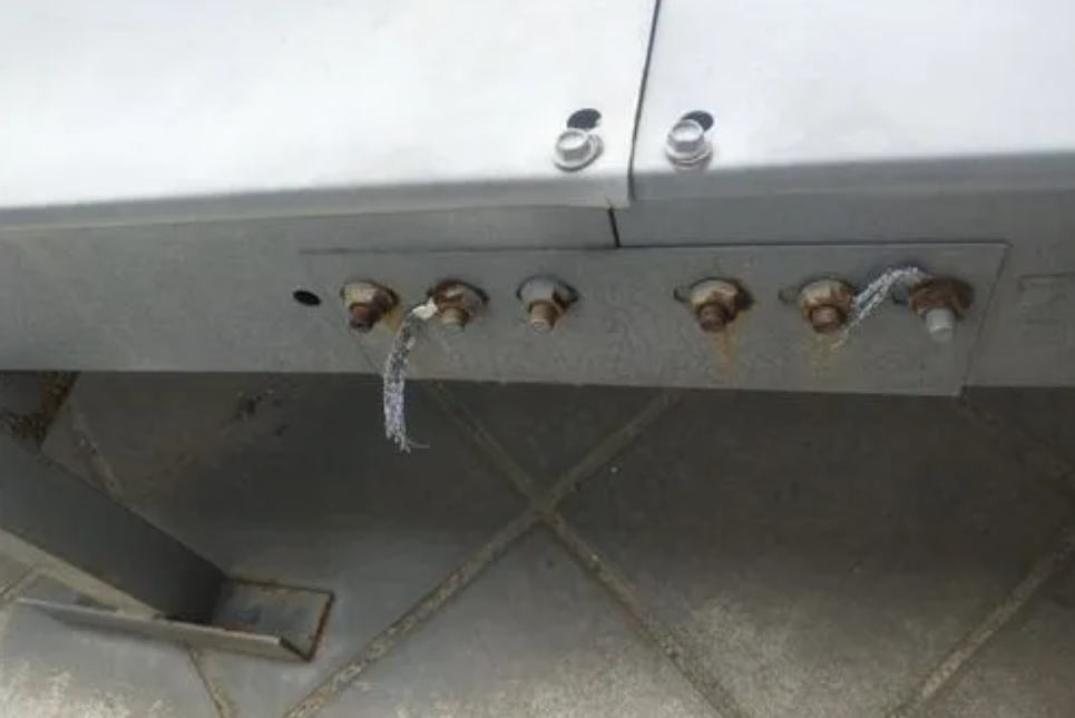 线槽生锈怎么处理