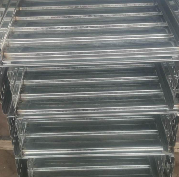 节能瓦楞型桥架的优势