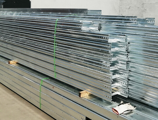 大跨距电缆桥架